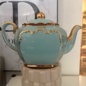 Sadler England Elegant Blue and Gold Teapot